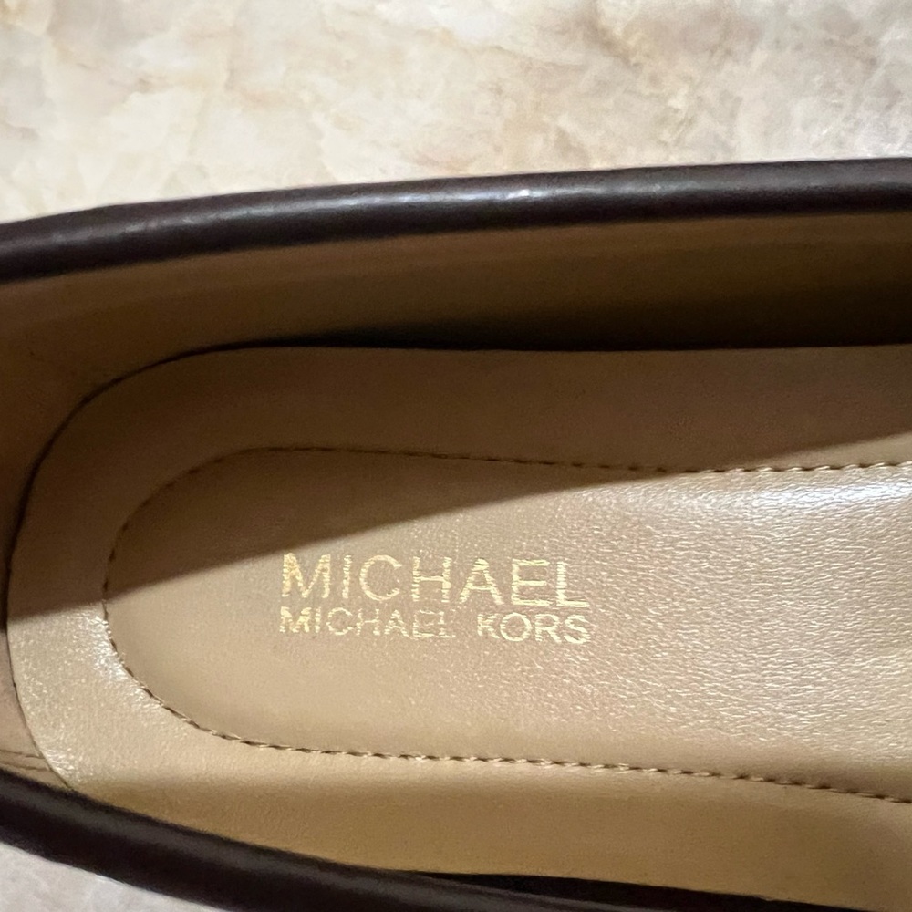 Michael Kors Everett Loafers - Women - Picture 8 of 16